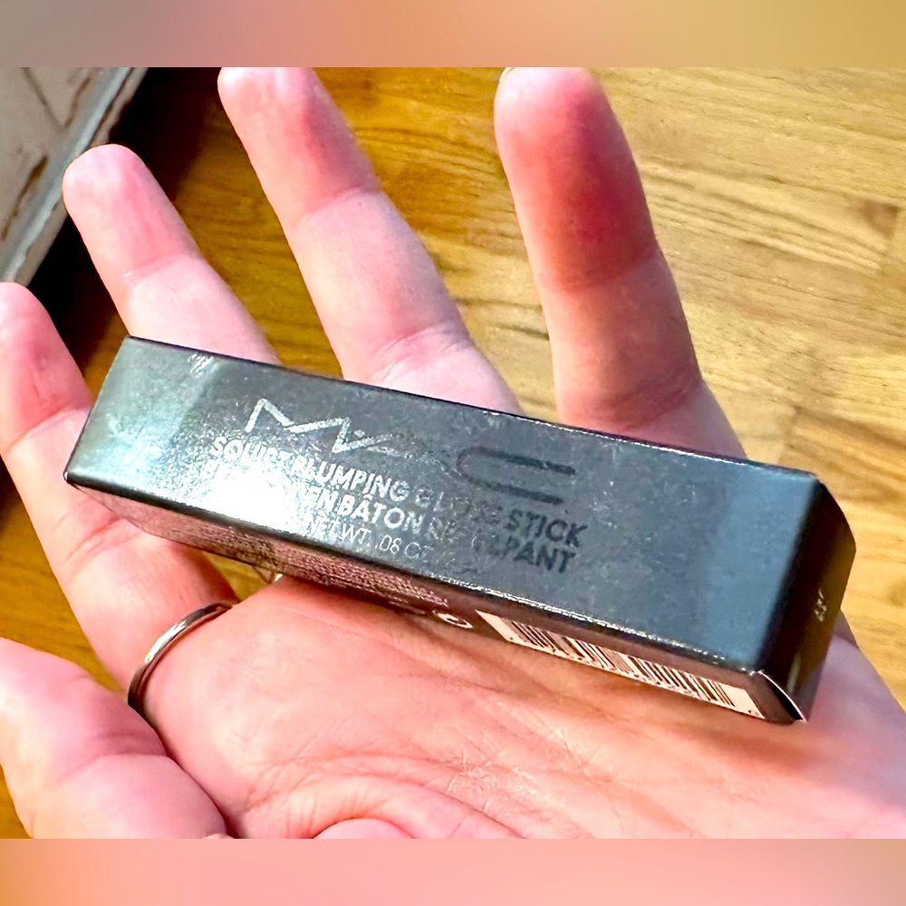 MAC Squirt Plumping Gloss Stick in the shade Jet NIB ready to ship 🖤🖤